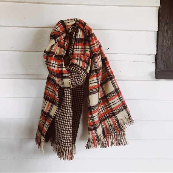 Plaid Chunky Scarf - Picture 5 of 6